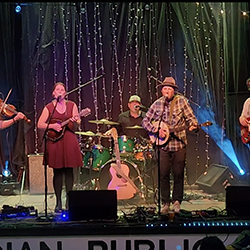 Benny Sidelinger Stage